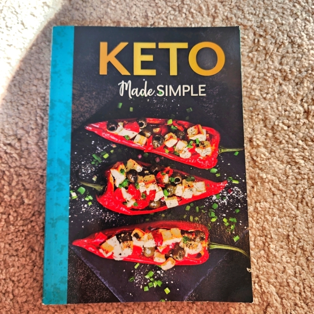Keto Made Simple -Collection of KetogenicDiet Low Carb RecipesJudith Pearce